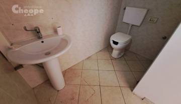 5.Via S.Olivieri_Locale-Ufficio.jpeg